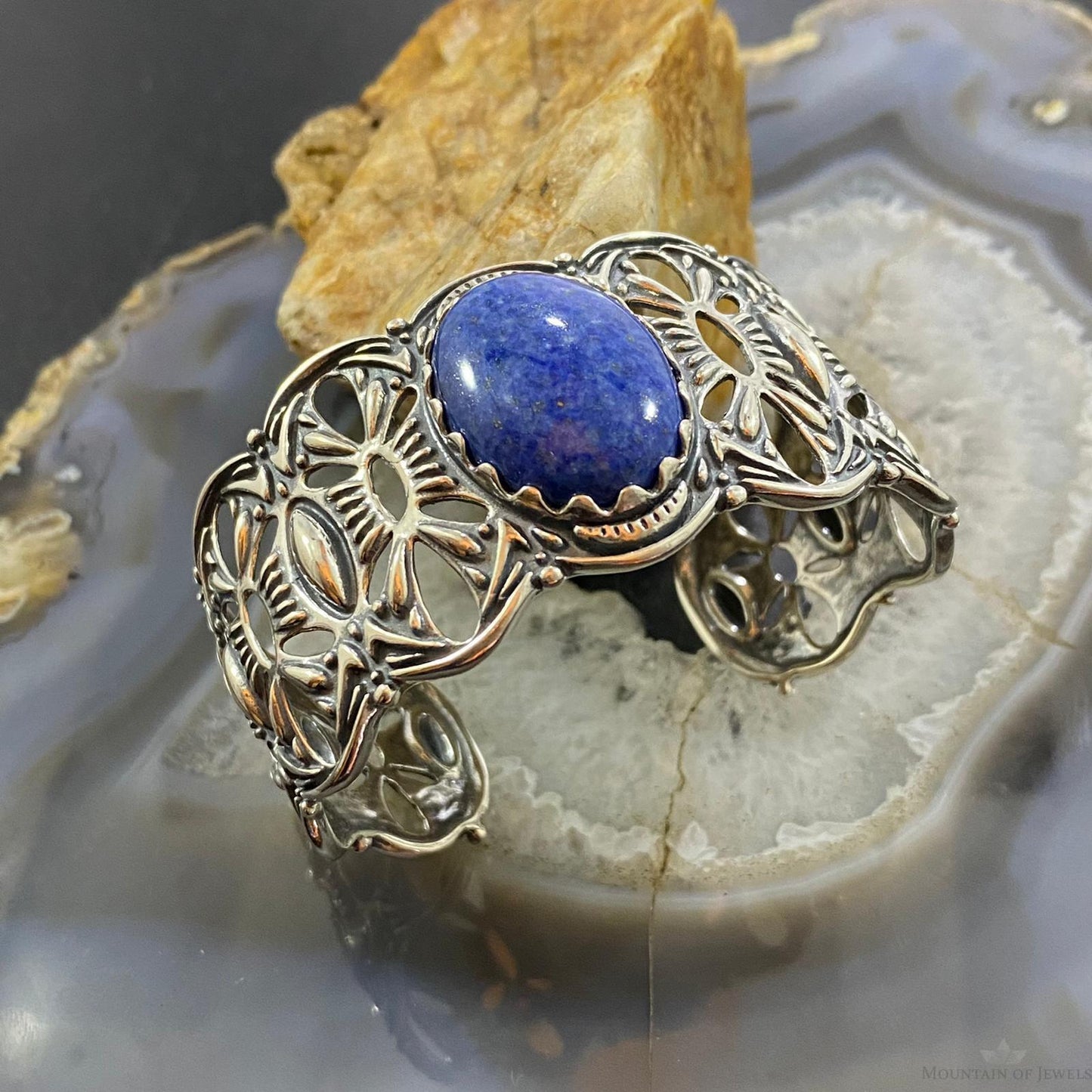 Carolyn Pollack Vintage Southwestern Style Sterling Silver Oval Denim Lapis Bracelet For Women