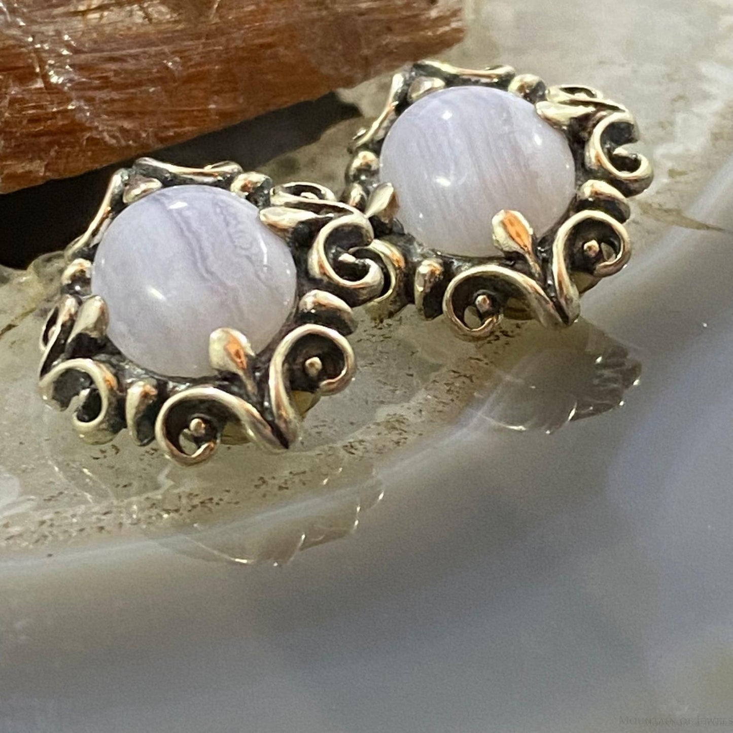 Carolyn Pollack Sterling Silver Oval Blue Lace Agate Decorated Clip-On Earrings For Women