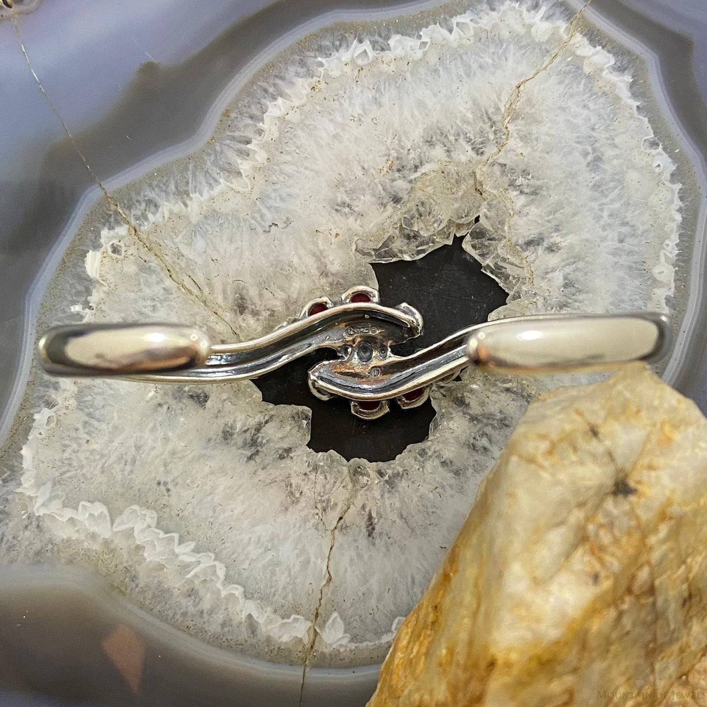 Carolyn Pollack Southwestern Style Sterling Silver Red Jasper Cluster Women's Bracelet