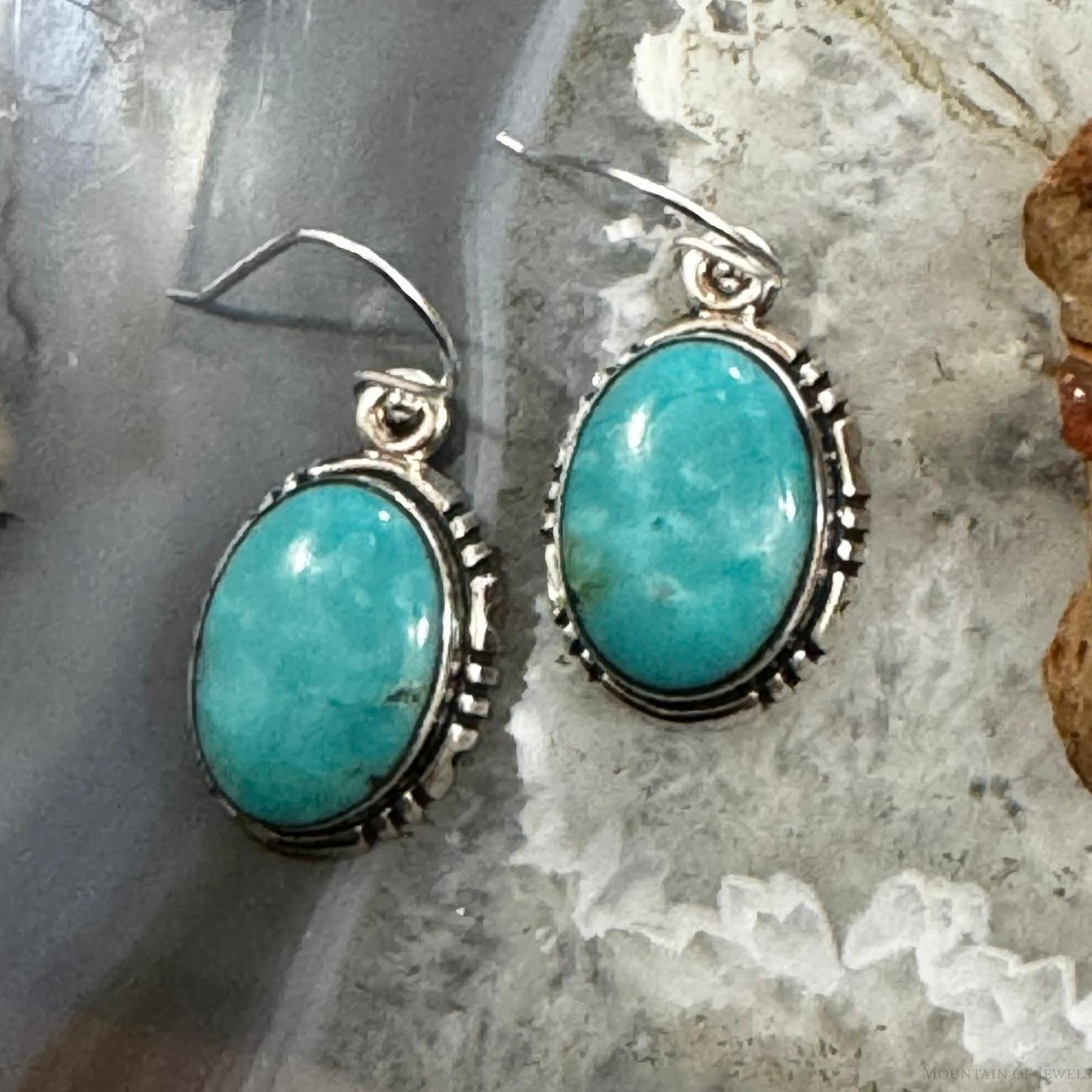 Native American Sterling Silver Oval Kingman Turquoise Dangle Earrings For Women