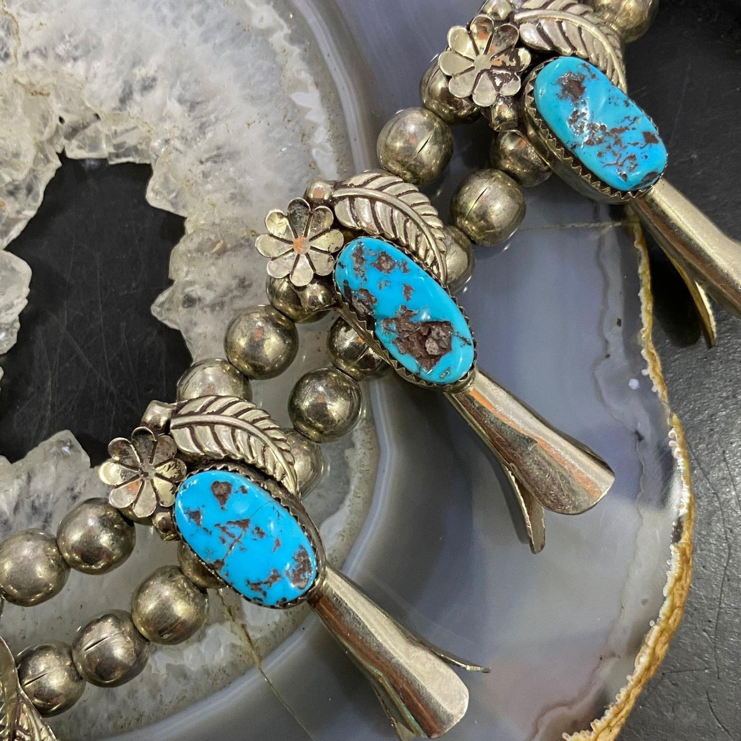 Vintage Native American Silver 15 Kingman Turquoise 28" Squash Blossom Necklace For Women