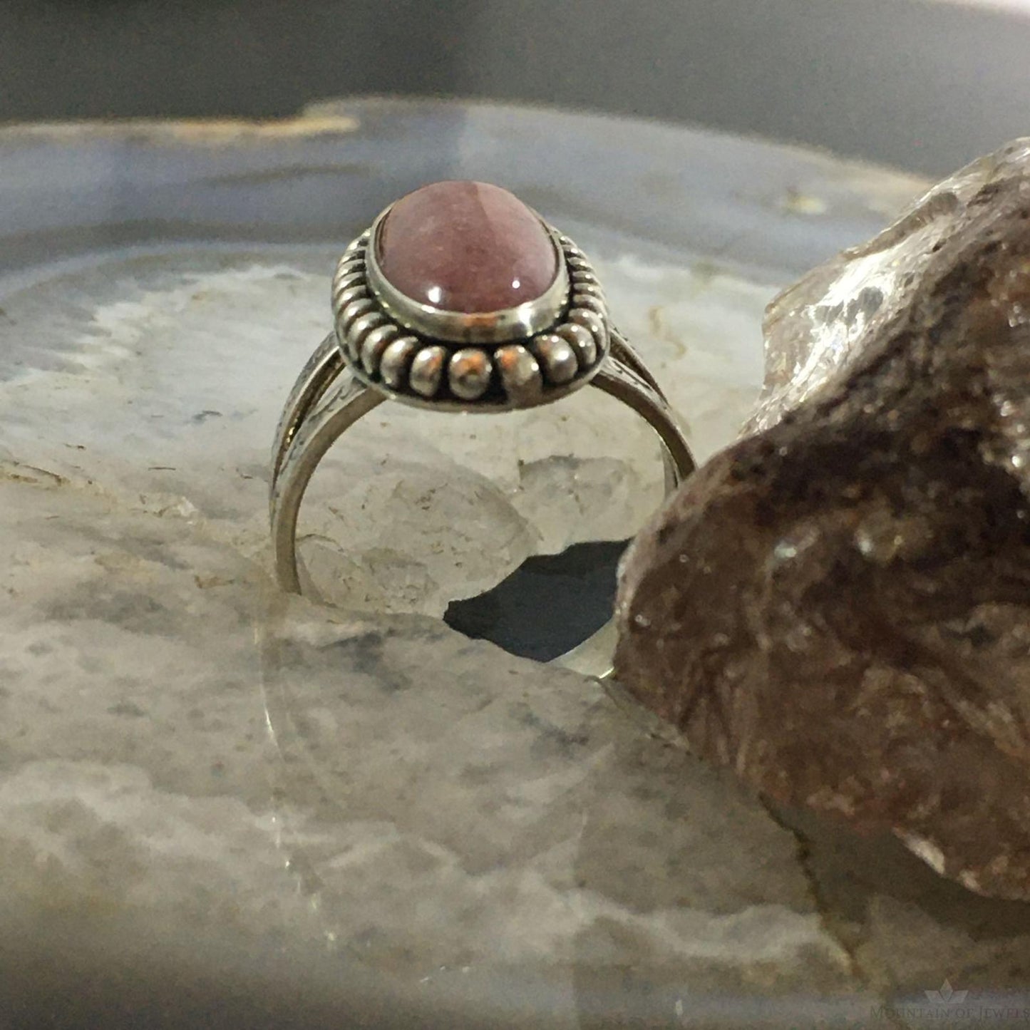 Carolyn Pollack Southwestern Style Sterling Silver Oblong Oval Rhodonite Ring Size 7.5 For Women