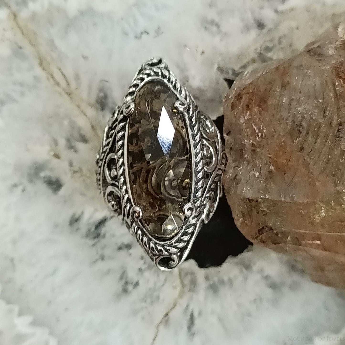 Carolyn Pollack Sterling Silver Elongated Oval Faceted Smoky Quartz Ring Size 5.25 For Women