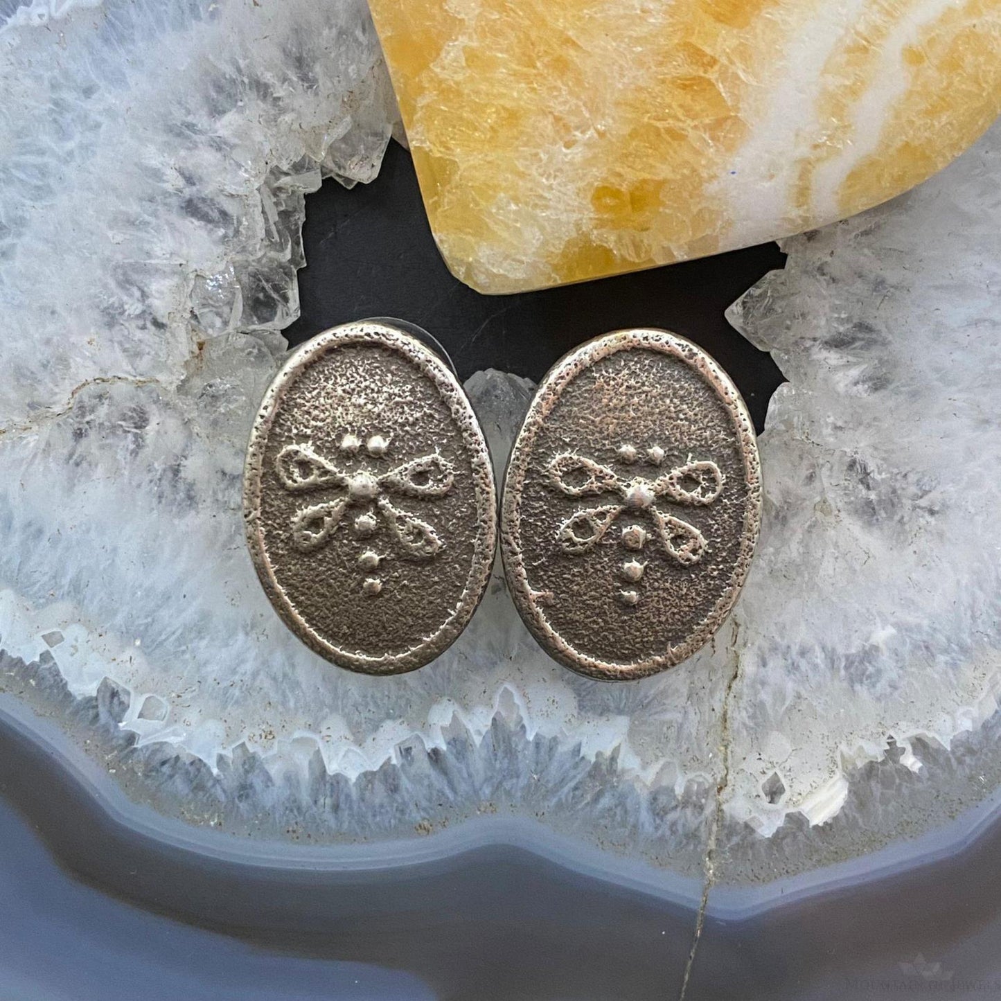 Joel Pajarito Santo Domingo Sterling Silver Dragonfly Tufa Cast Stud Earrings - Mountain Of Jewels