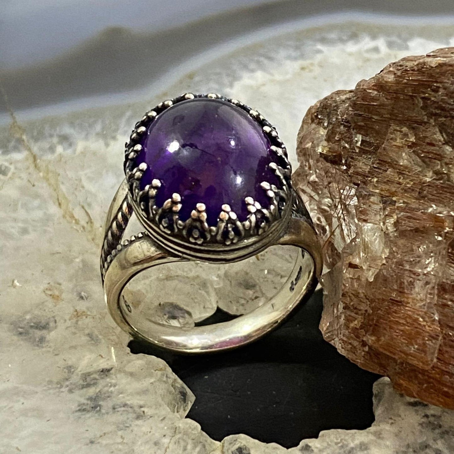 Carolyn Pollack Sterling Silver Oval Smooth Amethyst Decorated Doublet Ring For Women