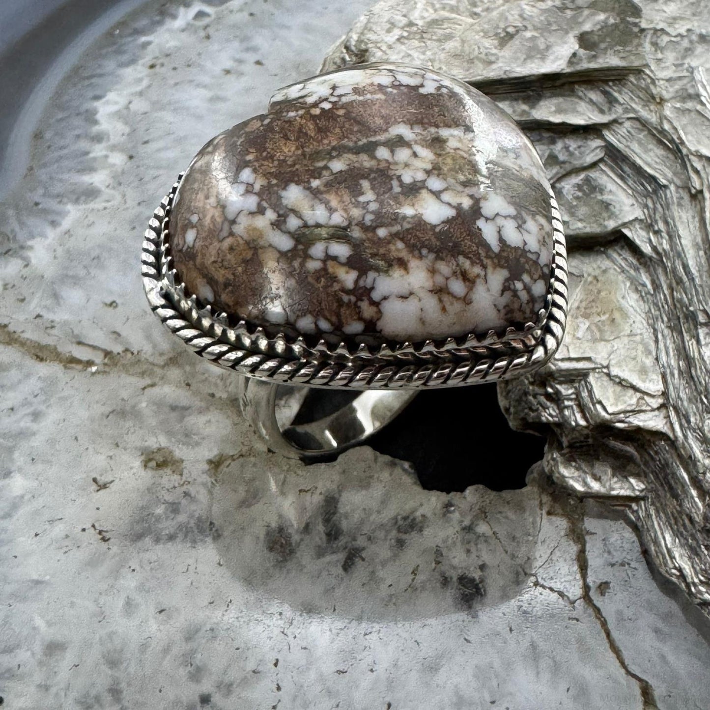Sterling Silver Southwestern Style Wild Horse Heart Shape Ring Size 8 For Women