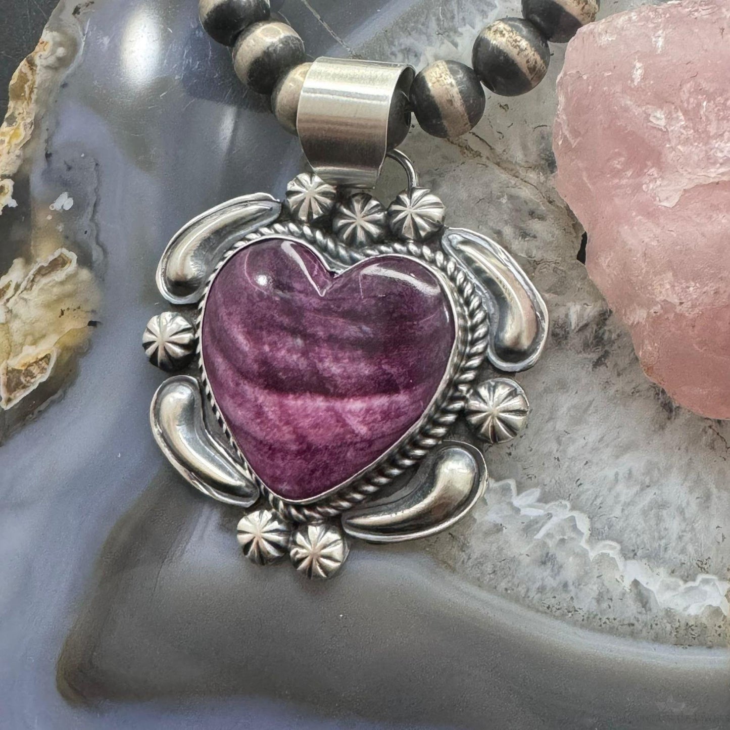 Jeff James Sterling Silver Purple Spiny Oyster Decorated Heart Pendant For Women