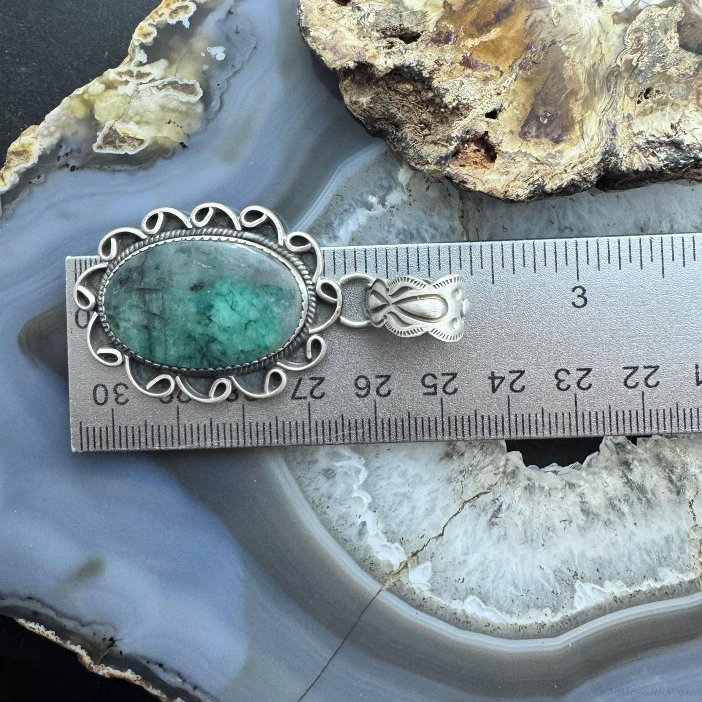 Sterling Silver Southwestern Style Oval Emerald Decorated Pendant For Women