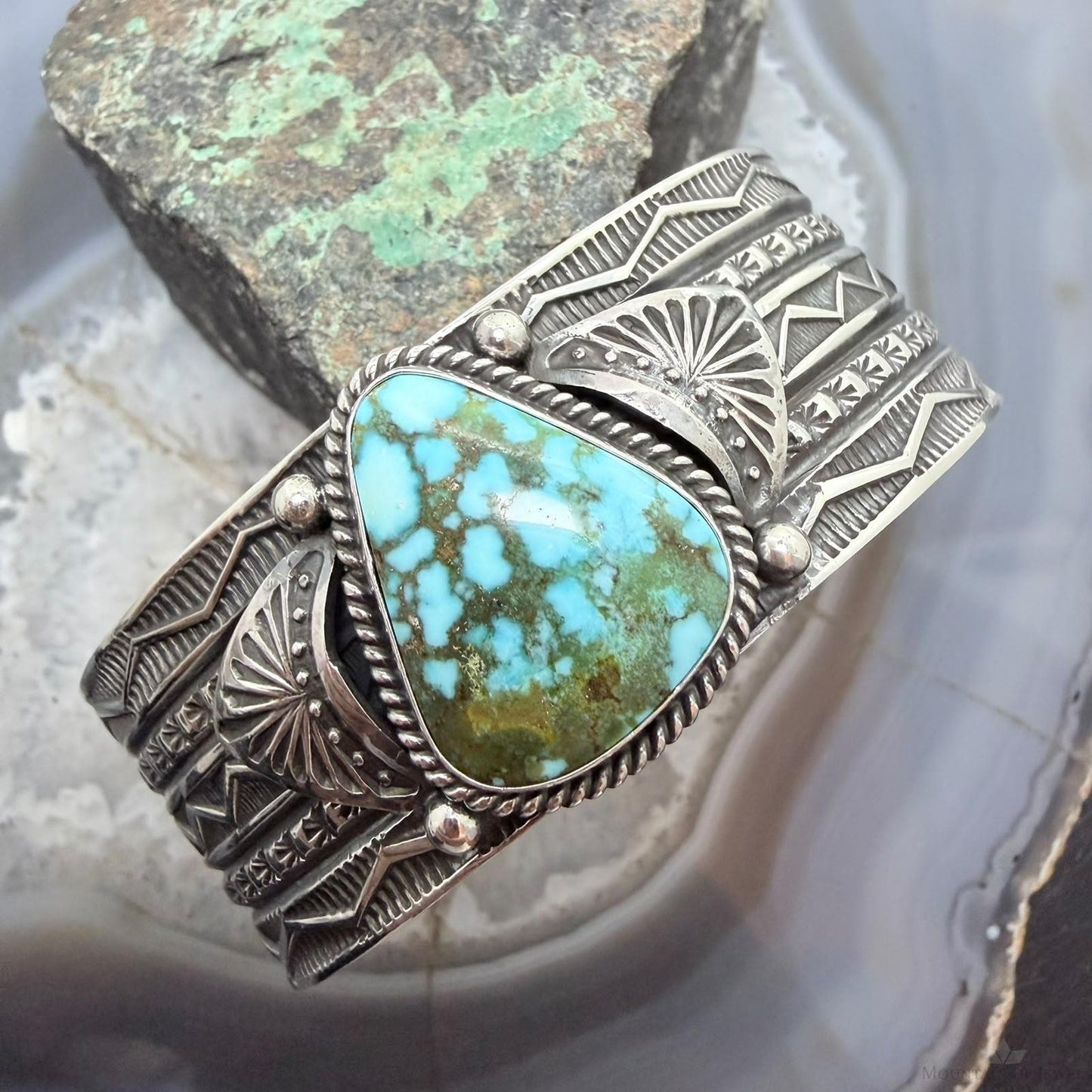 Sunshine Reeves Native American Sterling Silver High Grade Kingman Turquise Unisex Cuff