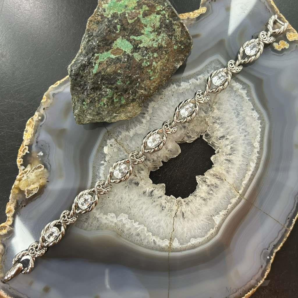 Carolyn Pollack Sterling Silver 6 Faceted White Topaz Link Bracelet For Women