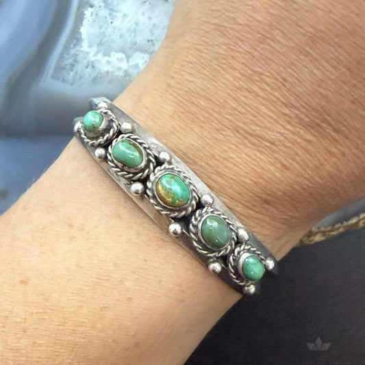 Vintage Native American Silver 5 Turquoise Single Row Decorated Cuff For Women