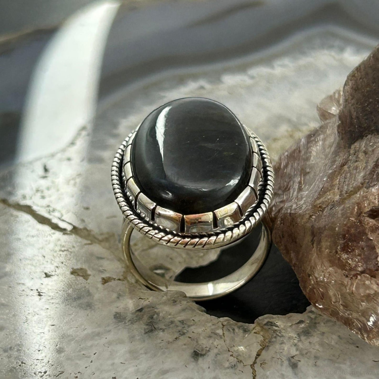 Sterling Silver Southwestern Style Oval Labradorite Decorated Ring Size 8 For Women