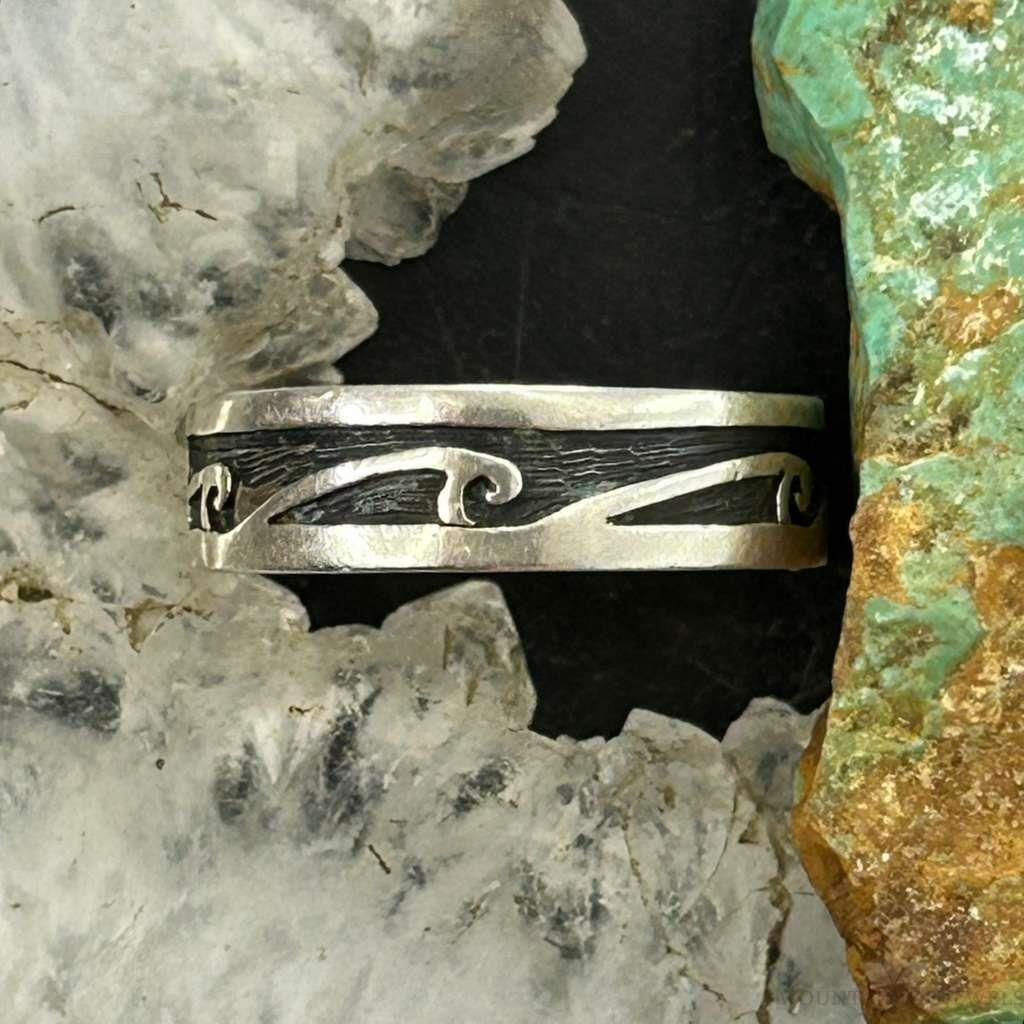 Cyrus Josytewa Hopi Native American Sterling Silver Wave Unisex Band Ring Size 9.5