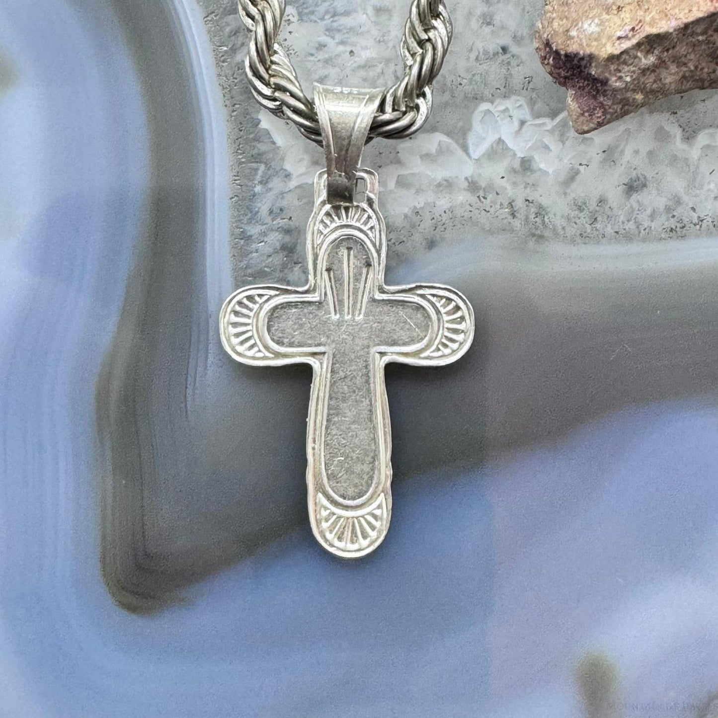 Vintage Sterling Silver Unisex Cross Pendant With 23" Rope Chain Necklace