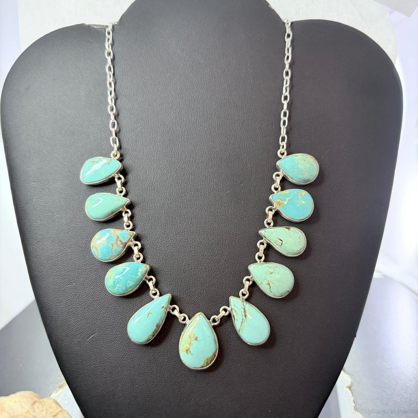 Sterling Silver Southwestern Style Kingman Turquoise 20" Necklace For Women