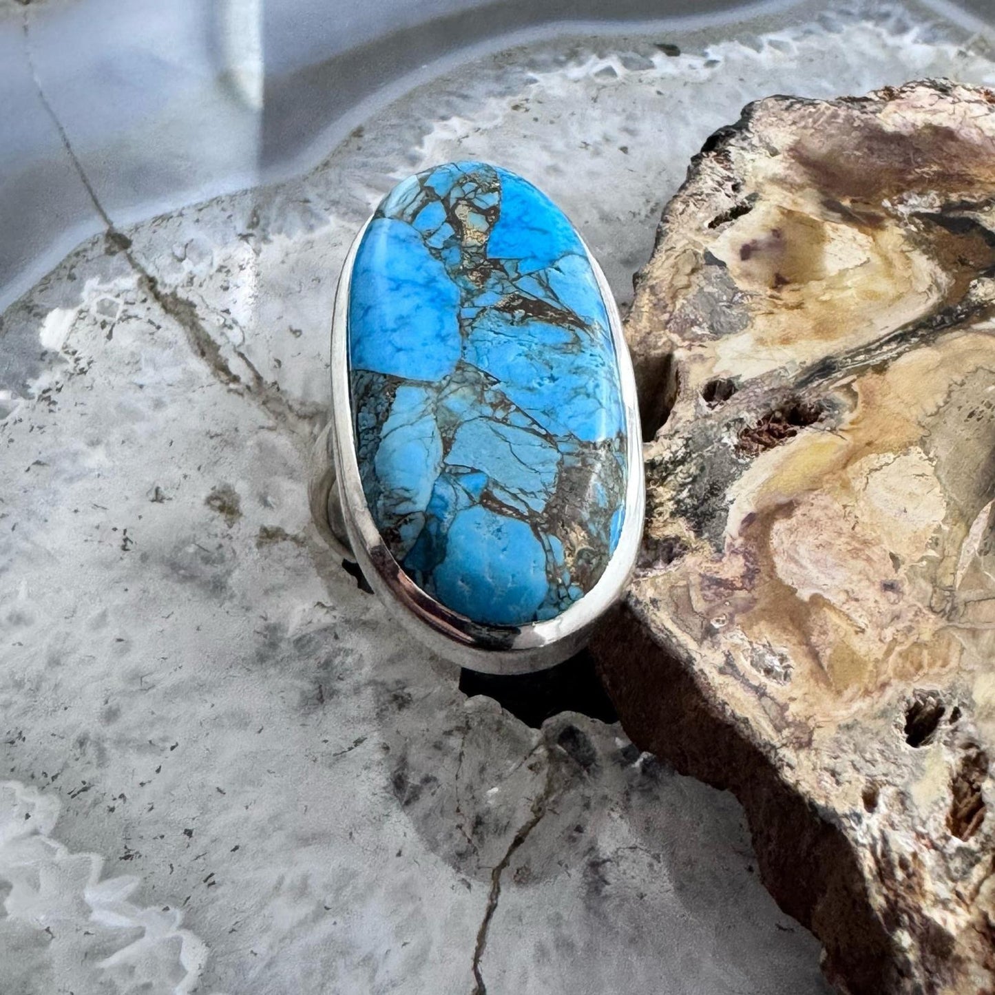 Sterling Silver Southwestern Style Oval Apatite Decorated Ring Size 8.5 For Women