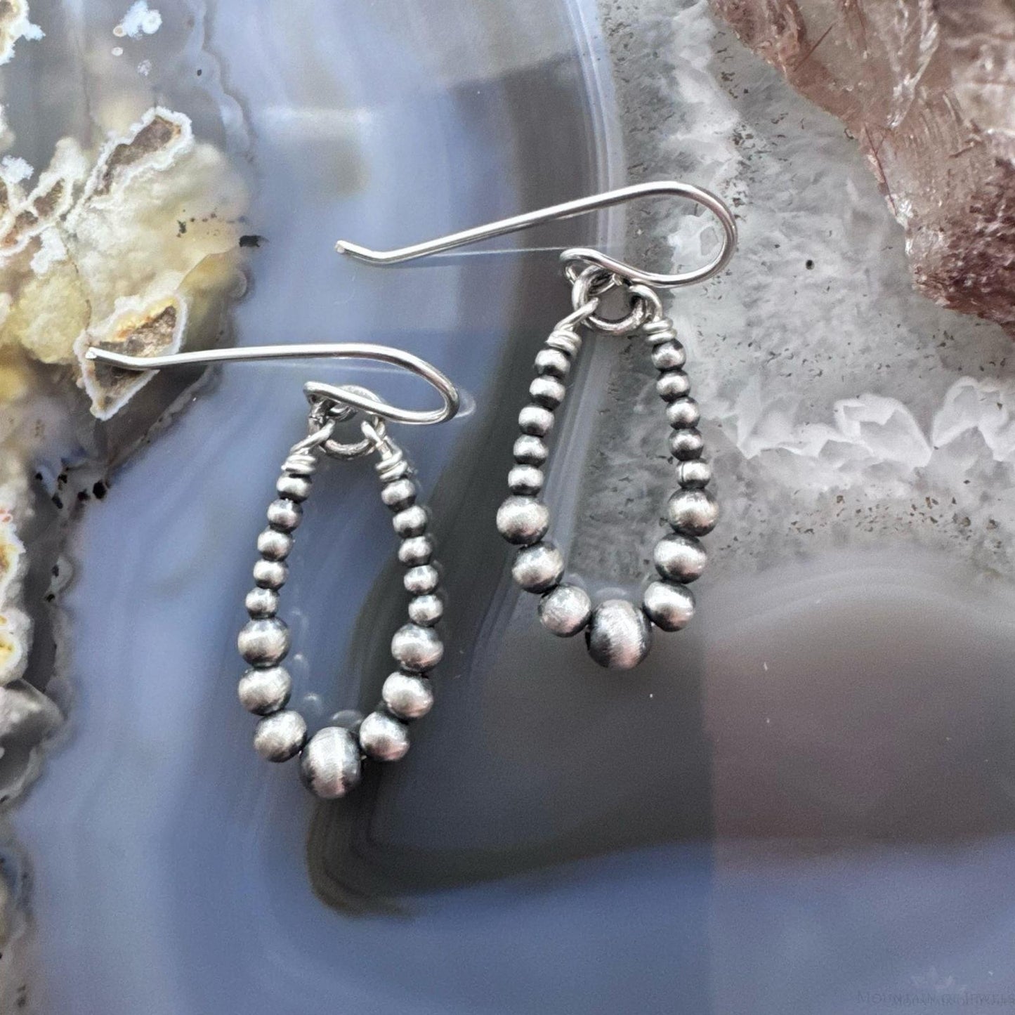 Native American Sterling Silver Graduated Navajo Pearl Beads Dangle Earrings For Women