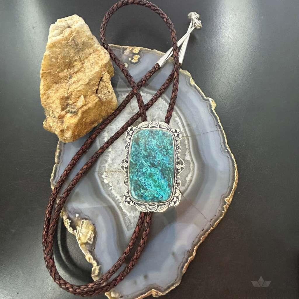 Sterling Silver Southwestern Style Large Shattuckite Decorated Bolo Tie For Men
