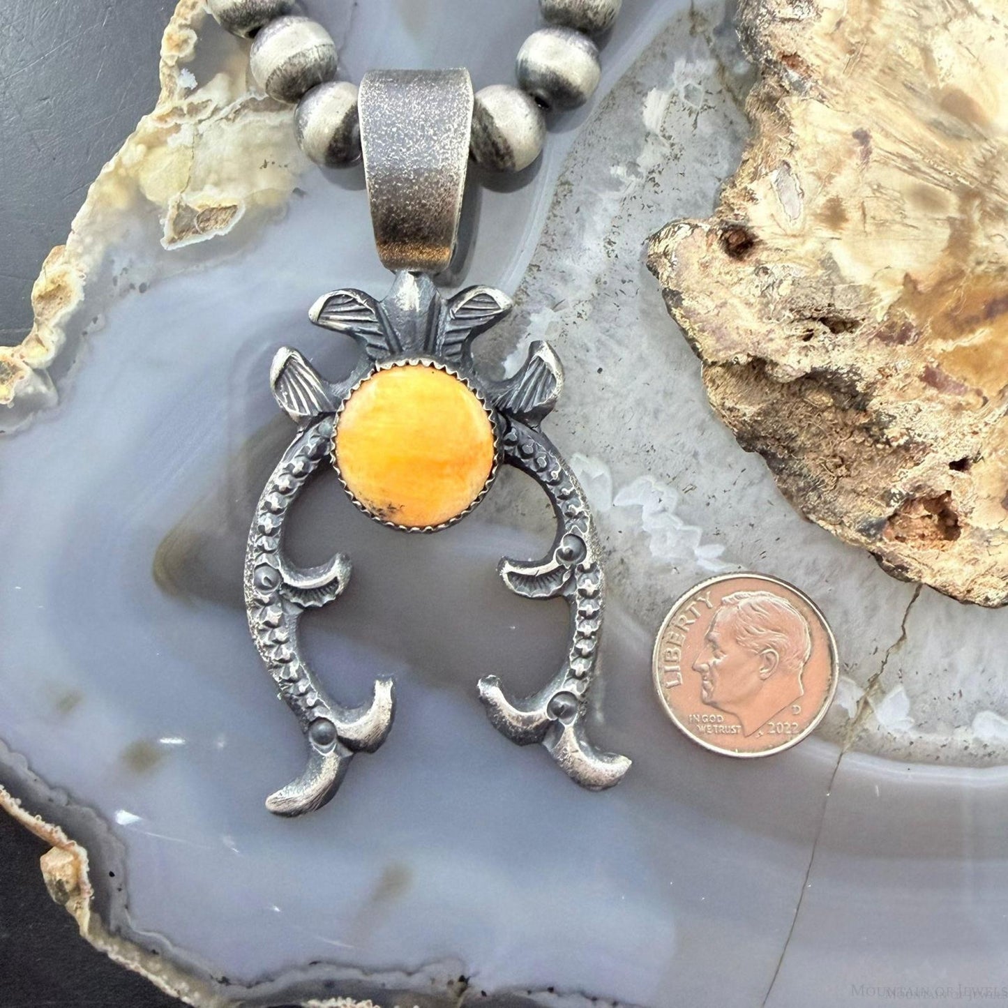 Eva & Linberg Billah Sterling Silver Orange Spiny Oyster Decorated  Unisex Naja Pendant