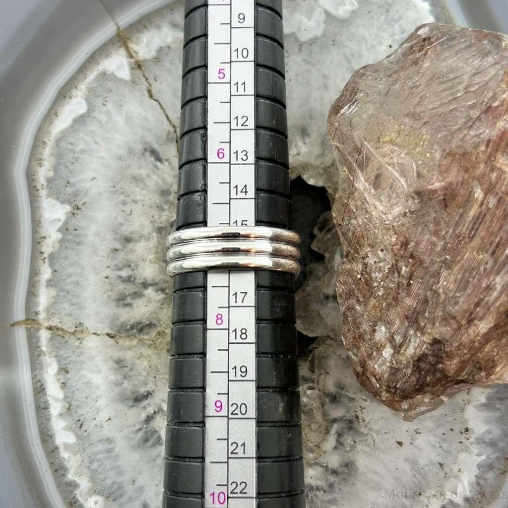 Native American Sterling  Silver Oval Pink Conch Decorated Ring Size 7.25 For Women