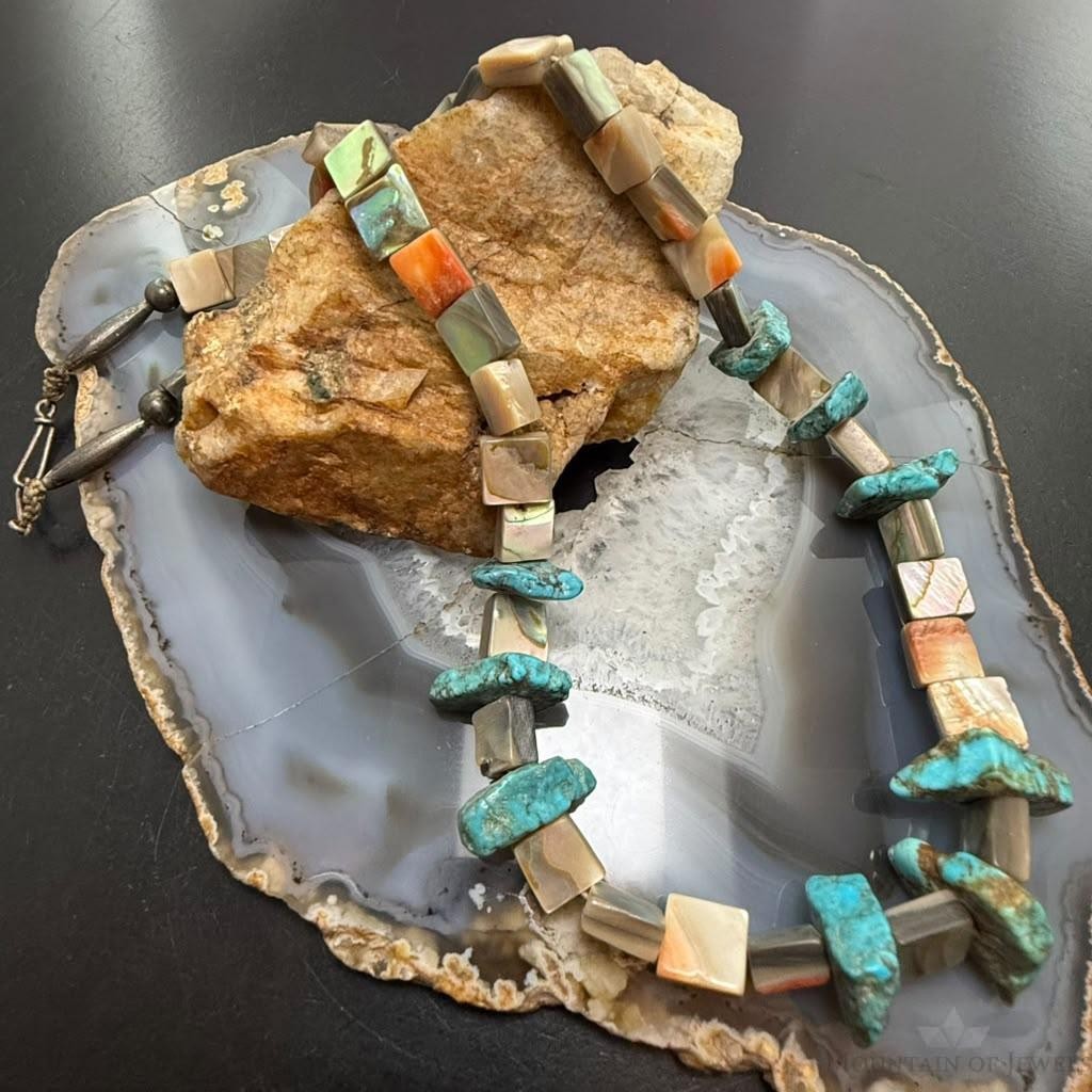 Vintage Silver Native American Chunky Turquoise w/Abalone 21" Necklace For Women