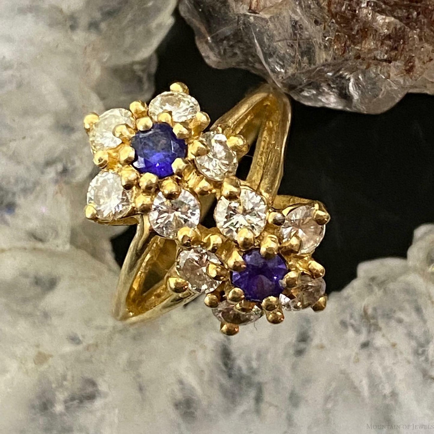 Vintage 14K Yellow Gold Diamonds & Sapphire Floral Lady's Ring Sz 4.5 For Women