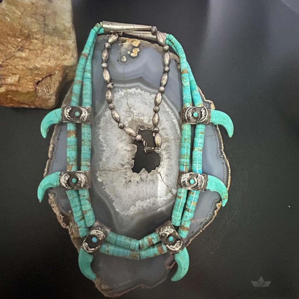 Vintage Native American Turquoise Disk Beads w/6 Carved Turquoise Claw Necklace For Women