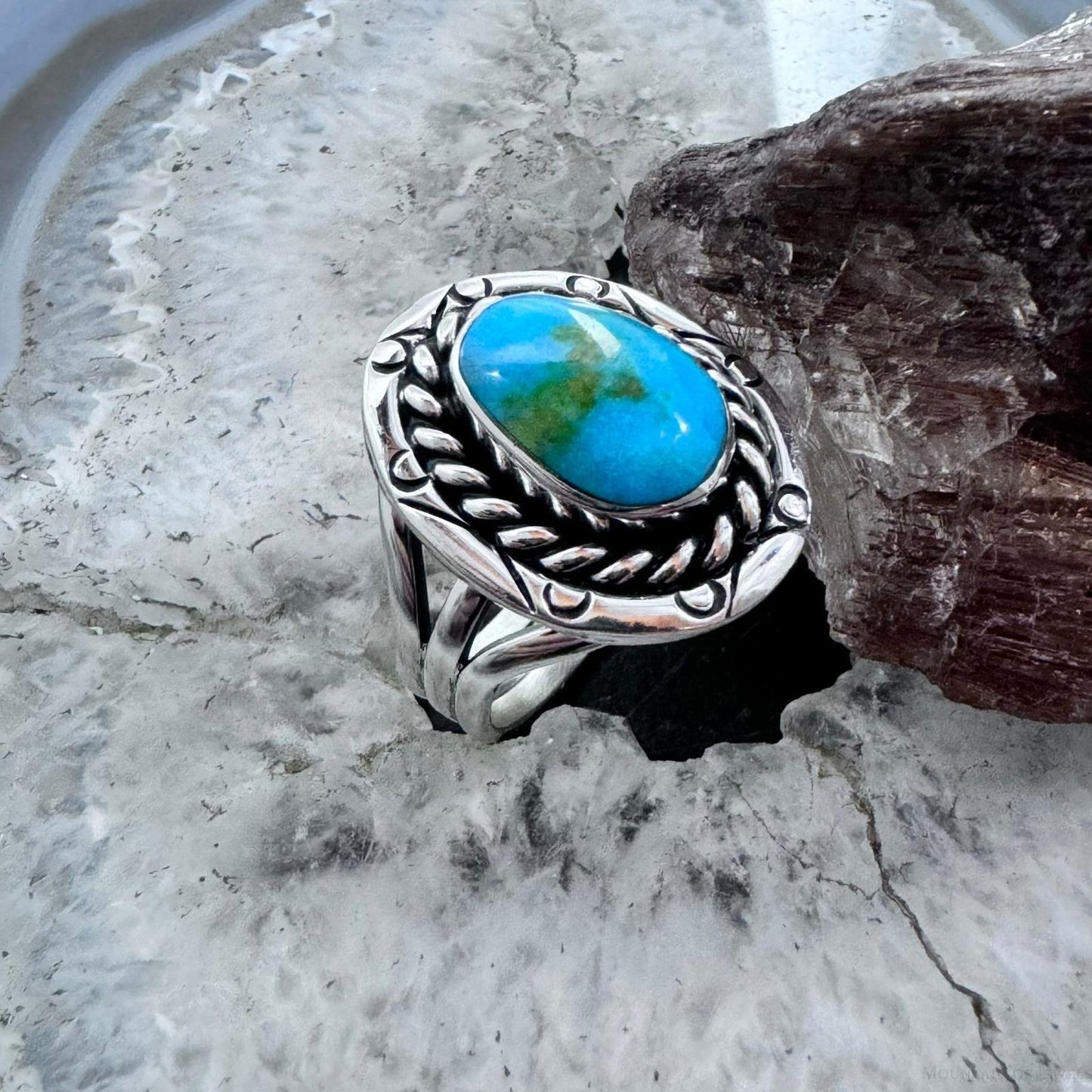 Native American Sterling Silver Oval Sonora Gold Turquoise Ring Size 8.25 For Women