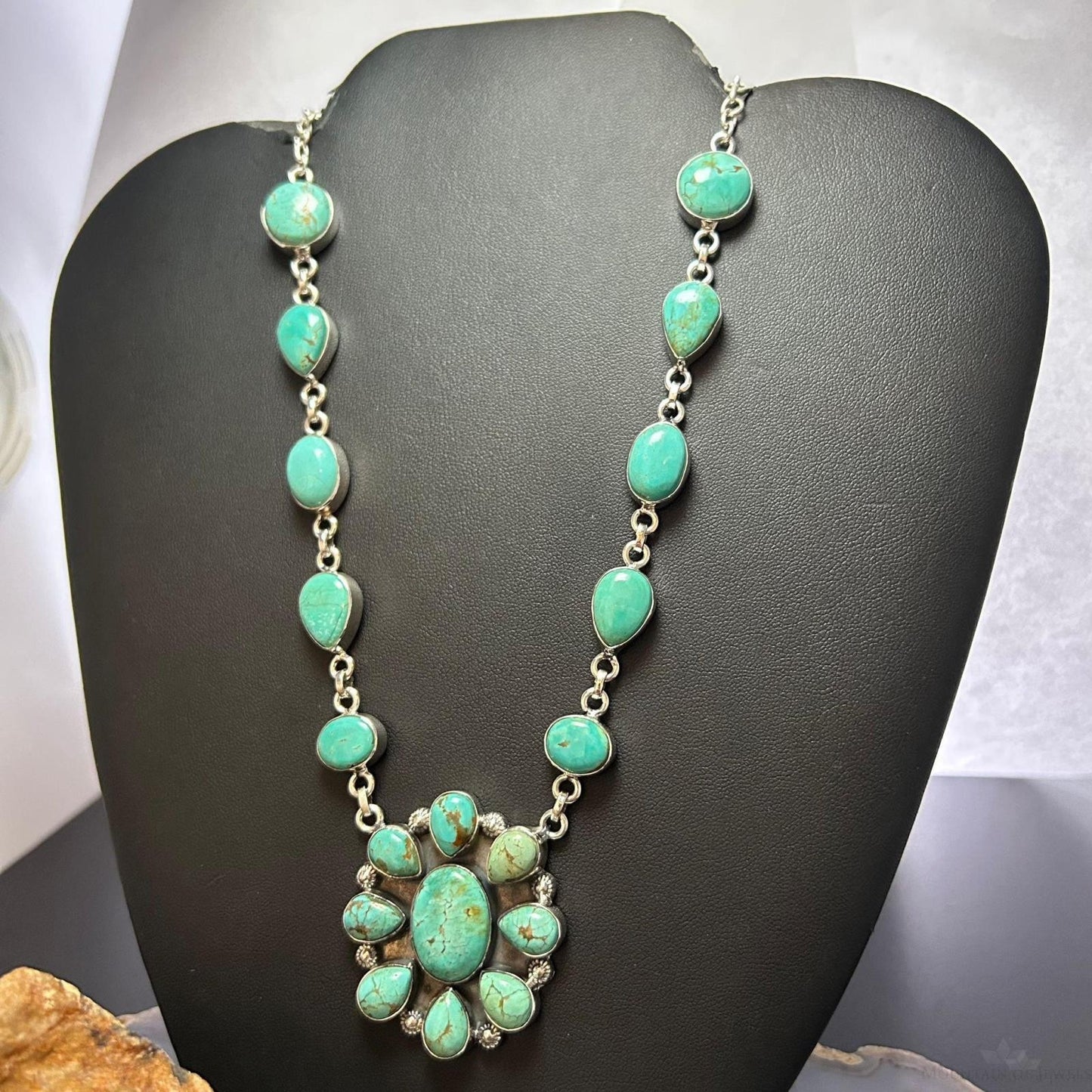 Sterling Silver Southwestern Style Tyrone Turquoise Cluster 18" Necklace For Women