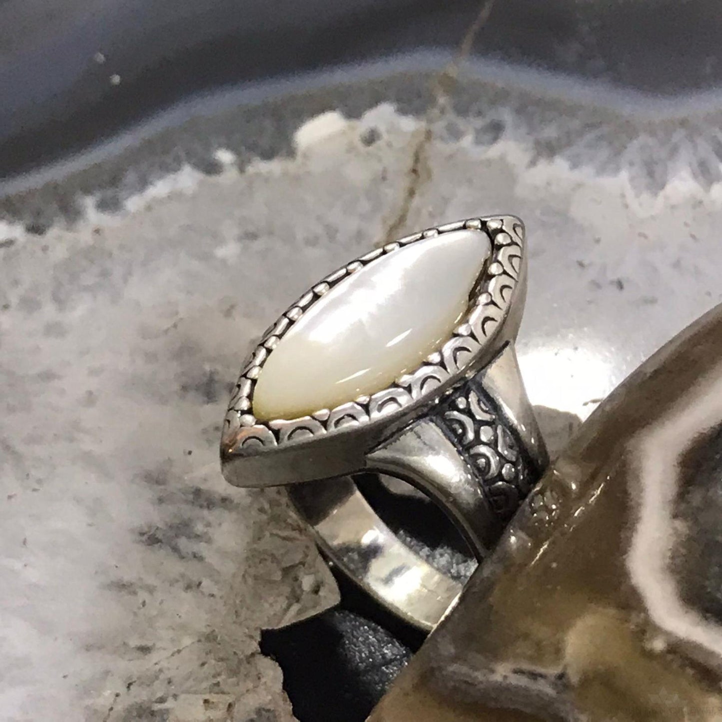 Carolyn Pollack Sterling  Silver Marquise Moonstone Decorated Ring Size 8.25 For Women