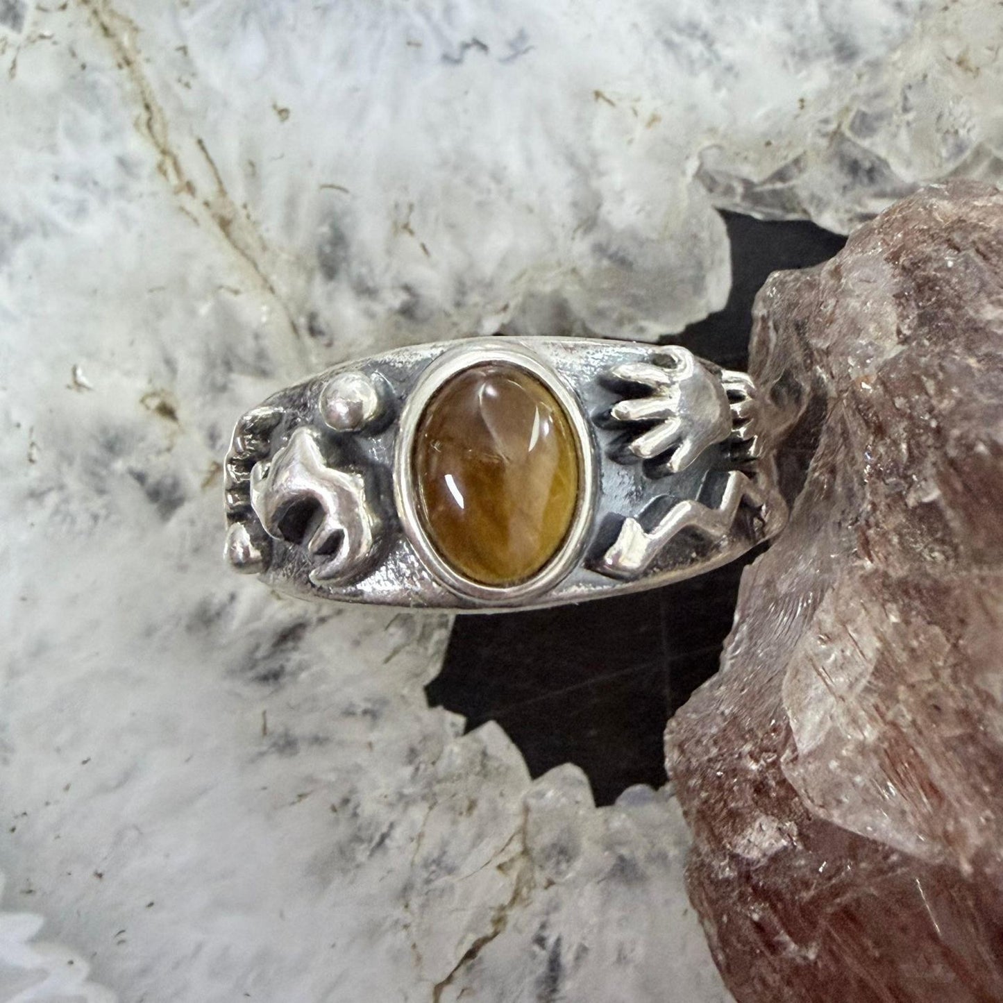 Jody Naranjo Vintage Sterling Silver Tiger's Eye Petroglyph Ring Size 8 For Women