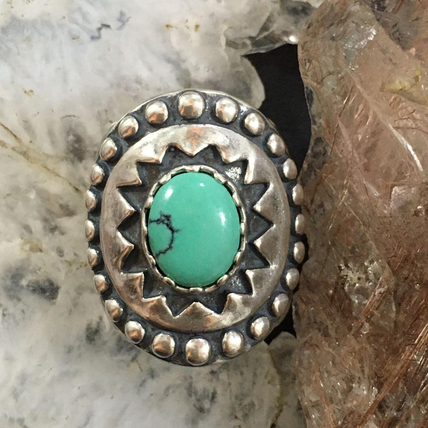 Carolyn Pollack Vintage Southwestern Style  Sterling Oval Green Turquoise Decorated Ring For Women