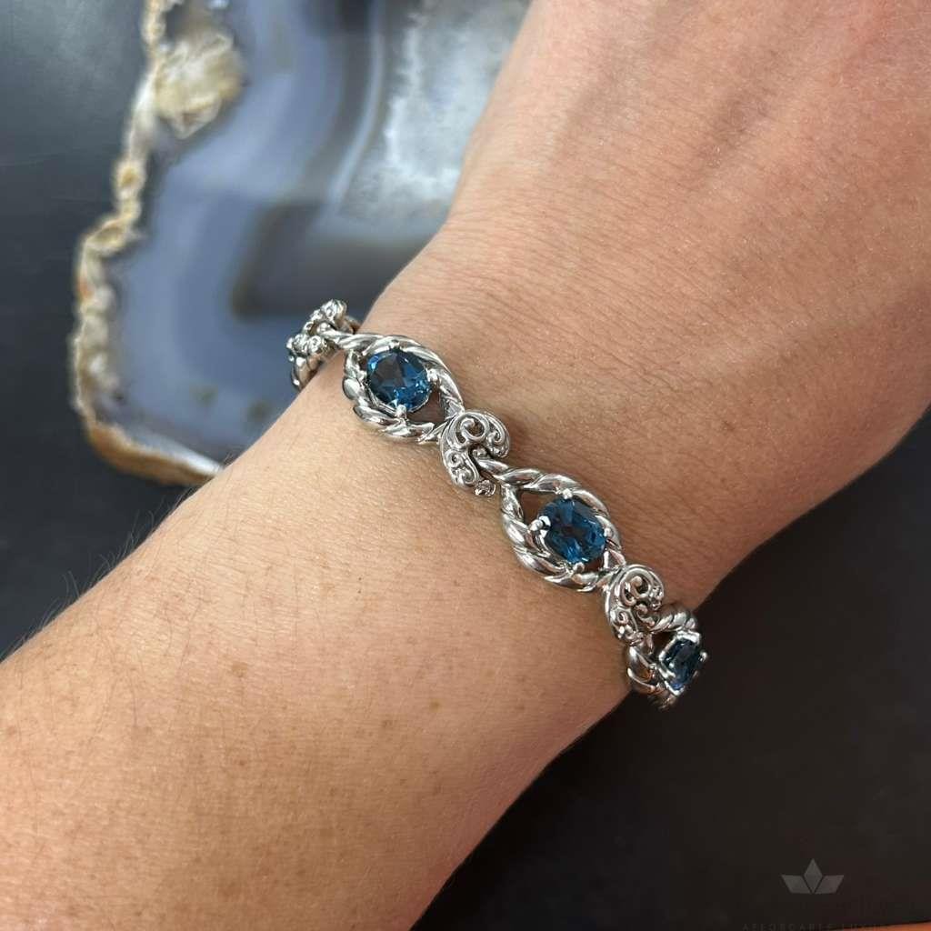 Carolyn Pollack Sterling Silver 6 Faceted Blue Topaz Link Bracelet For Women