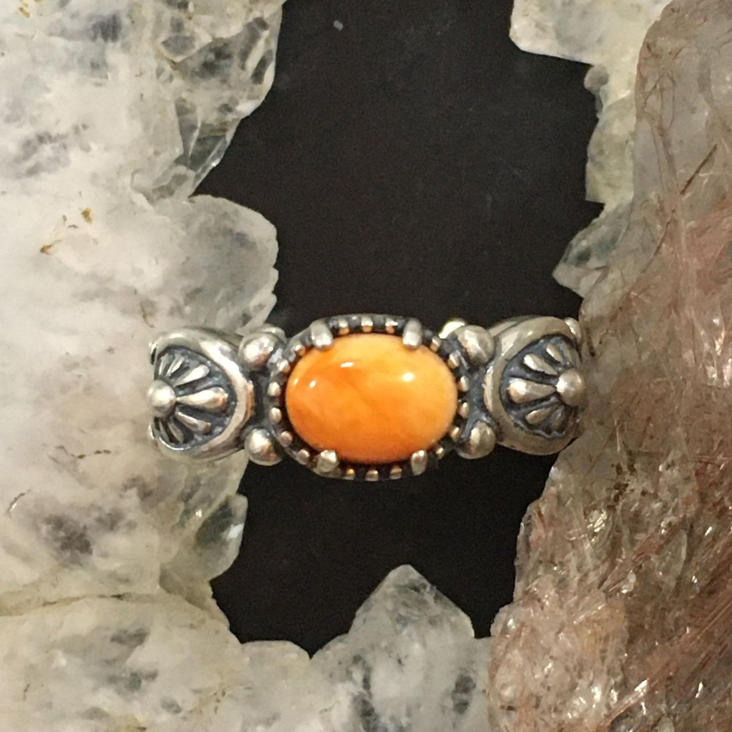 Carolyn Pollack Sterling Silver Oval Orange Spiny Oyster Decorated Ring For Women