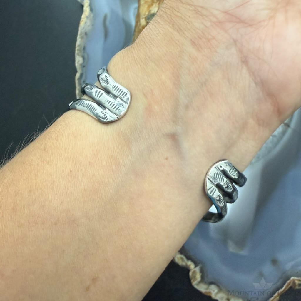 Sterling Silver Southwestern Style Oval Charoite Decorated Bracelet For Women