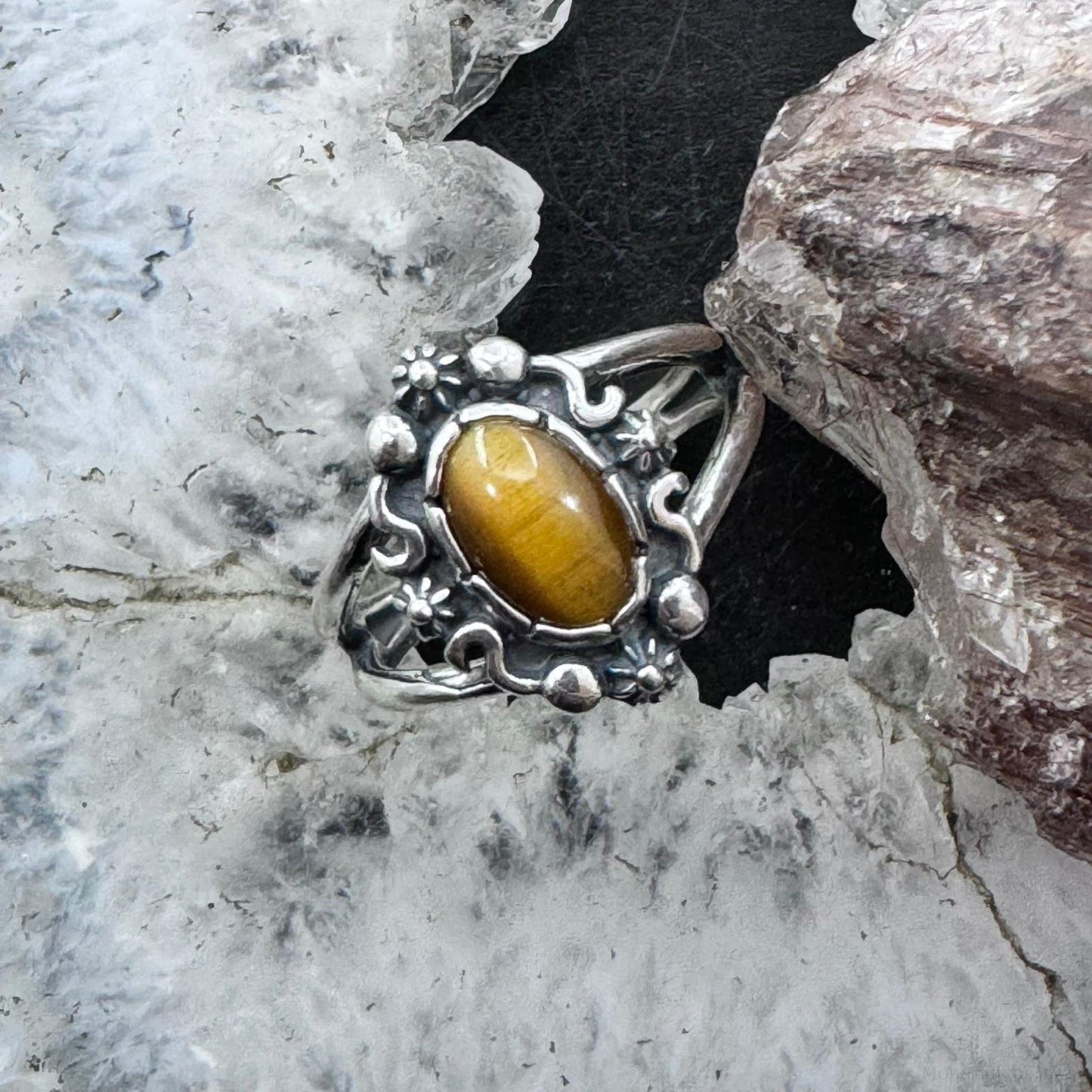 Carolyn Pollack Sterling Silver Oval Tiger's Eye Decorated Split Shank Ring For Women