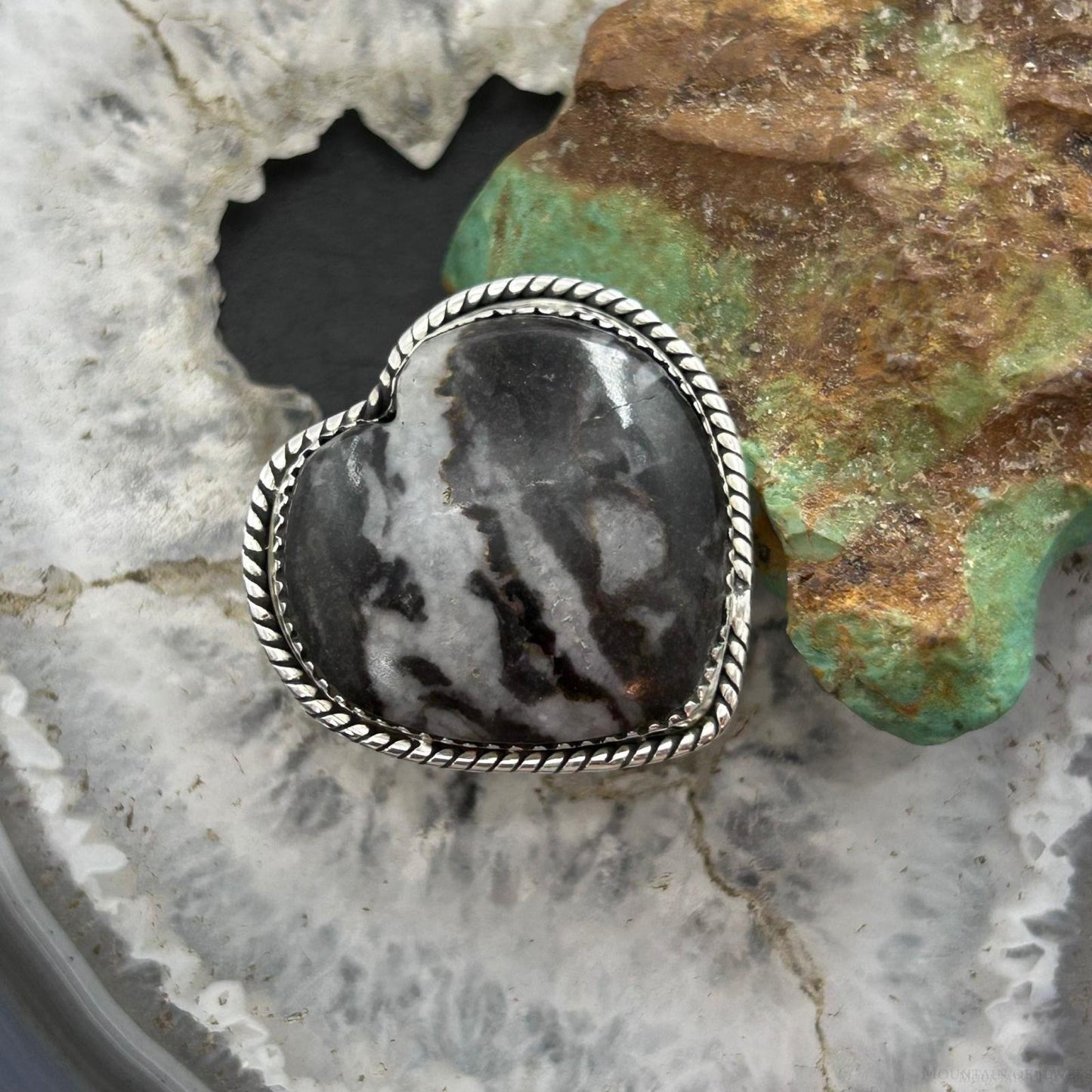 Sterling Silver Southwestern Style White Buffalo Heart Shape Ring Size 8 For Women
