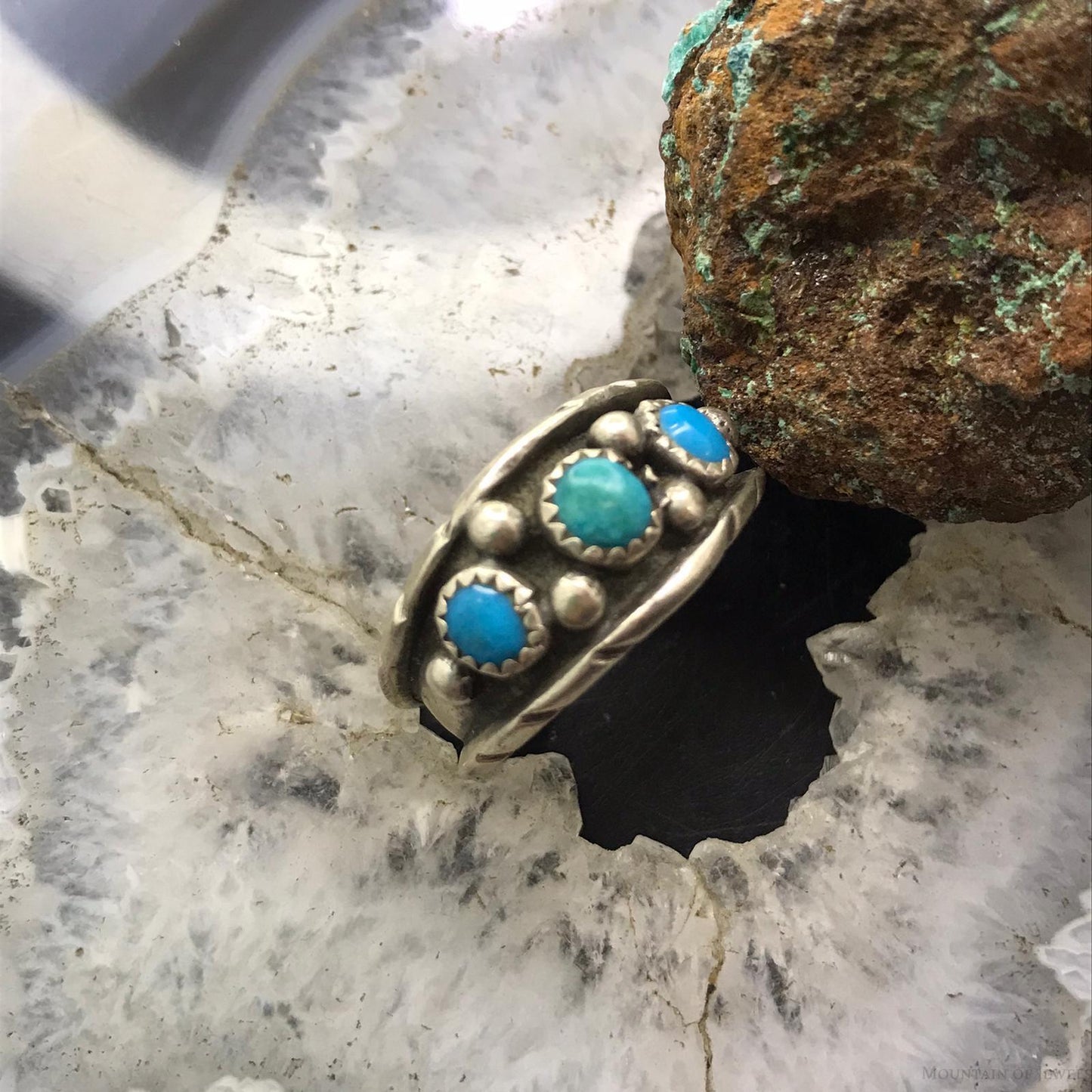 Milton Lasiloo Vintage Native American Sterling Turquoise Unisex Band Ring Size 11.5