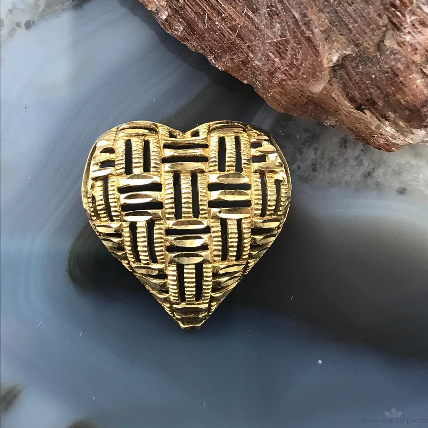 10K Yellow Gold Woven Pattern Heart Pendant, Dainty Pendant Necklace For Women