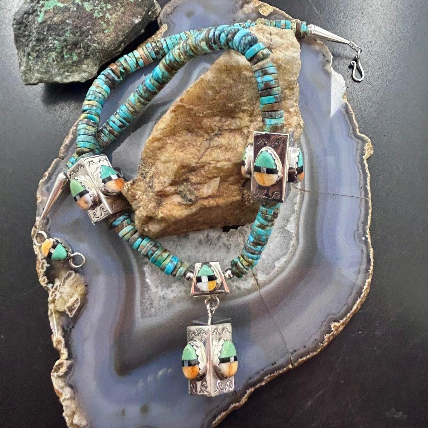 Cliffton Aguilar Santo Domingo Sterling Silver & Turquoise Beads w/Pendant 18" Necklace