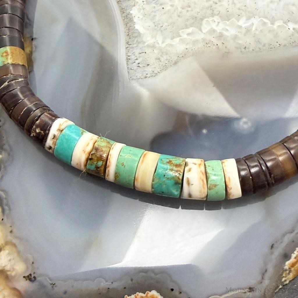Vintage Native American Heishi Shell and Turquoise Beads 16" Necklace For Women