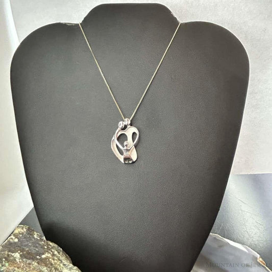 Carolyn Pollack Sterling Silver Loving Family of 3 Pendant Necklace For Women