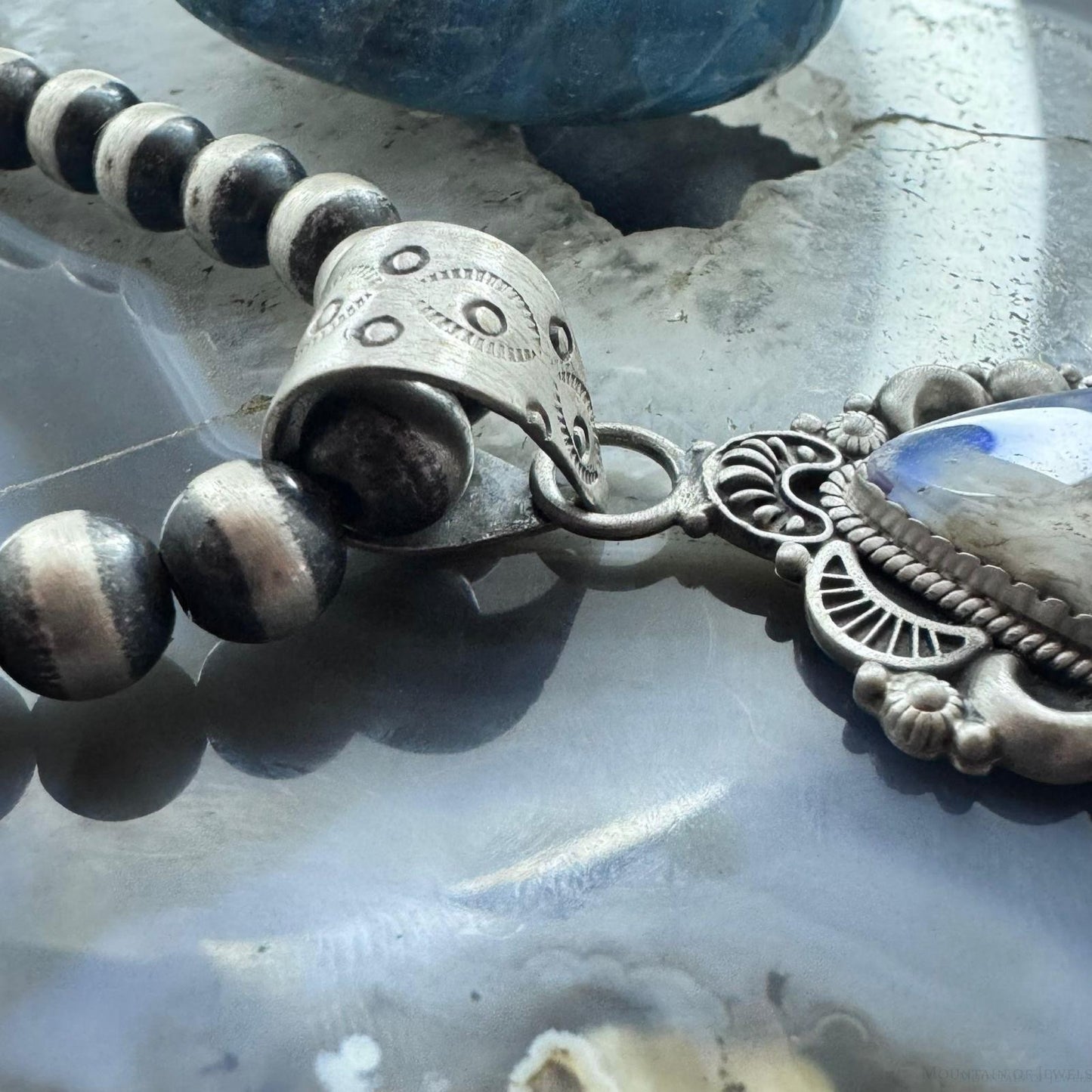 Sterling Silver Southwestern Style Teardrop Plume Doublet Agate Decorated Pendant For Women