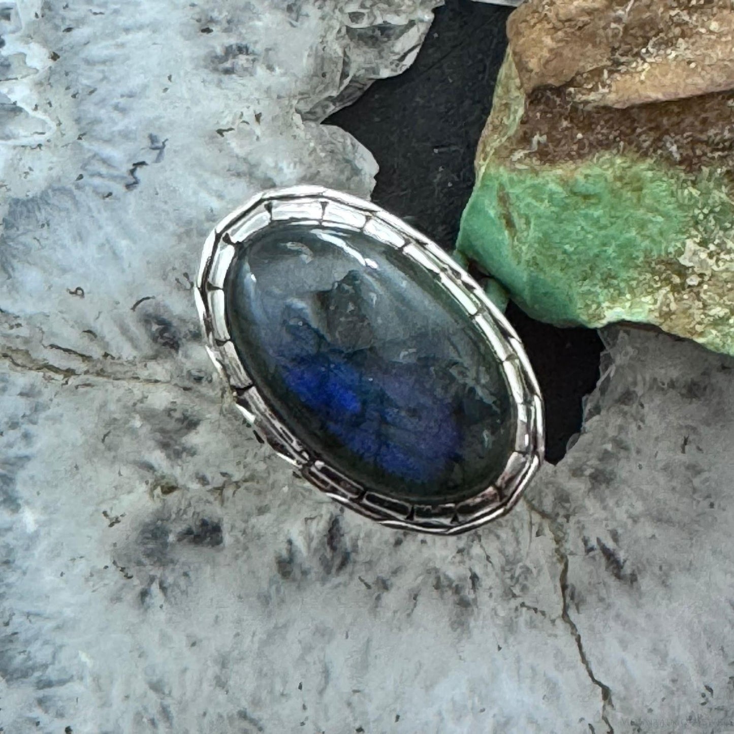 Sterling Silver Southwestern Style Oval Labradorite Ring Size 8 For Women