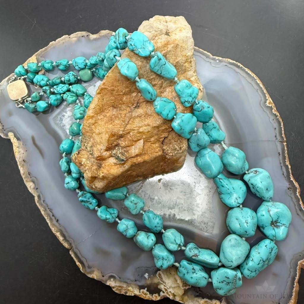 Vintage Silver Native American Graduated Rough Turquoise 18" Necklace For Women