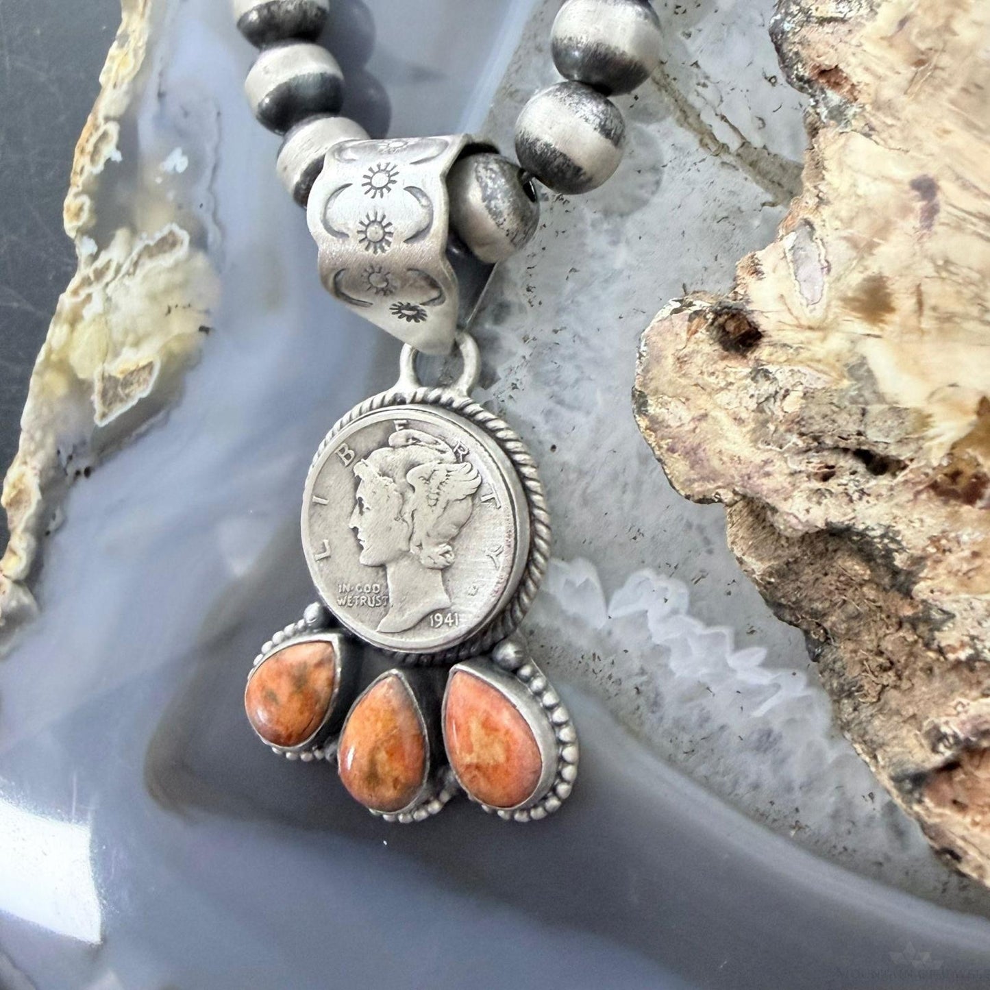 Genuine 1941 90% Silver Mercury Dime Coin w/Teardrop Spiny Oyster Unisex Pendant