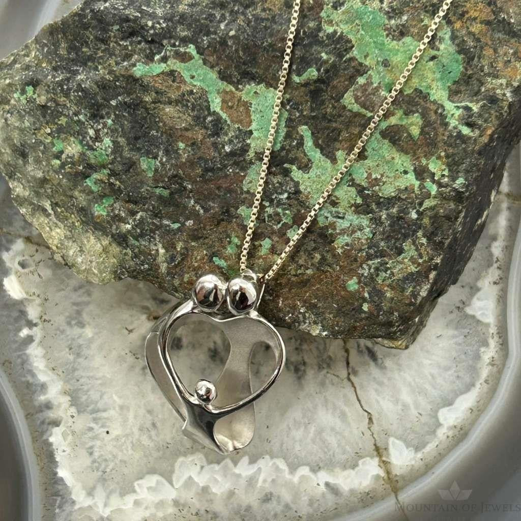 Carolyn Pollack Sterling Silver Loving Family of 3 Pendant Necklace For Women
