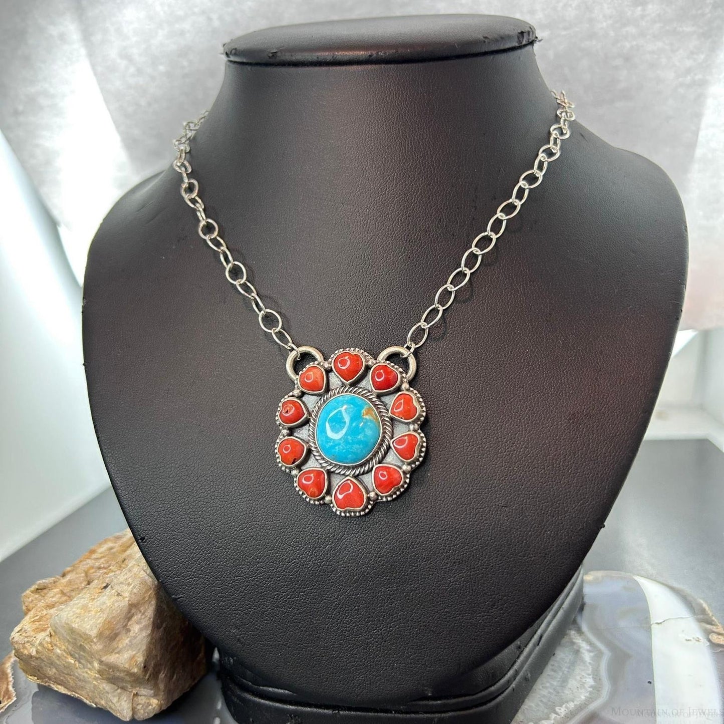 Native American Sterling Silver Round Turquoise &Coral Heart Cluster Pendant W/Necklace For Women