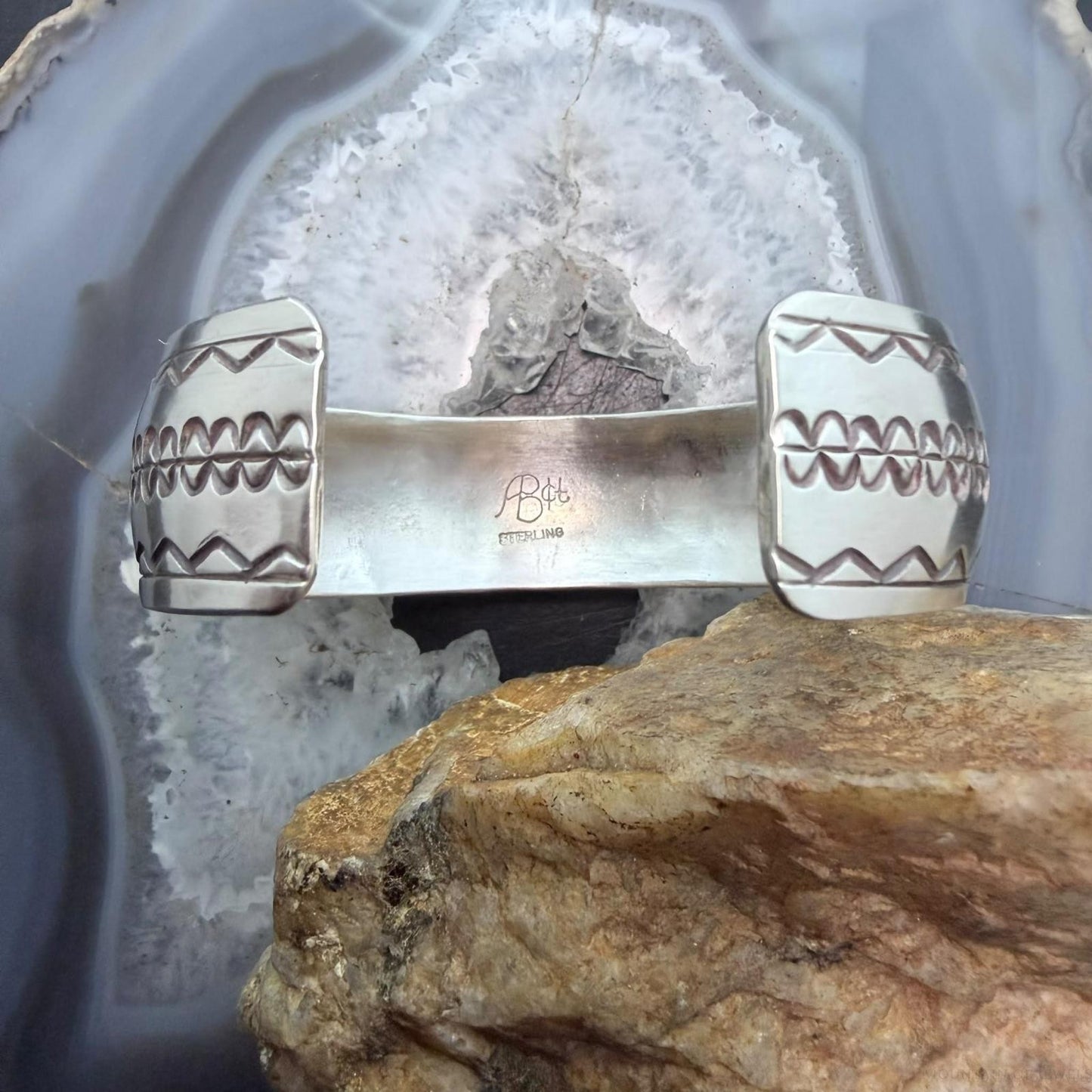 Alex Becenti Native American Sterling Silver Taos Pueblo Storyteller Unisex Cuff