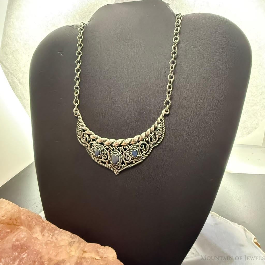 Carolyn Pollack Sterling Silver 3 Oval Labradorite 19" Swirl Decorated Necklace For Women